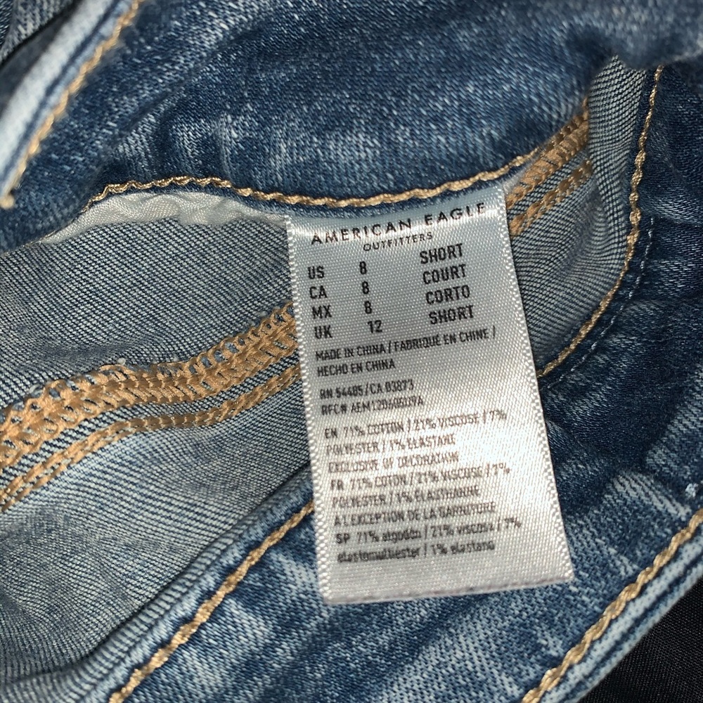 American eagle ripped jeans high waisted size 8